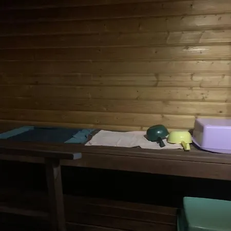 Rauhallinen Moekki Luonnon Keskellae. Apartamento
